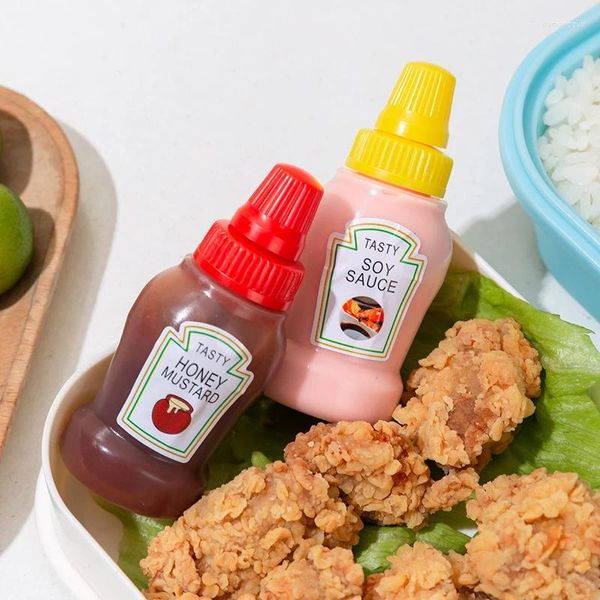 Vorratsflaschen Home Kitchen Mini-Kunststoff-Dressing-Flasche Tragbarer, umweltfreundlicher Ketchup-Salatbehälter Bento-Lunchbox