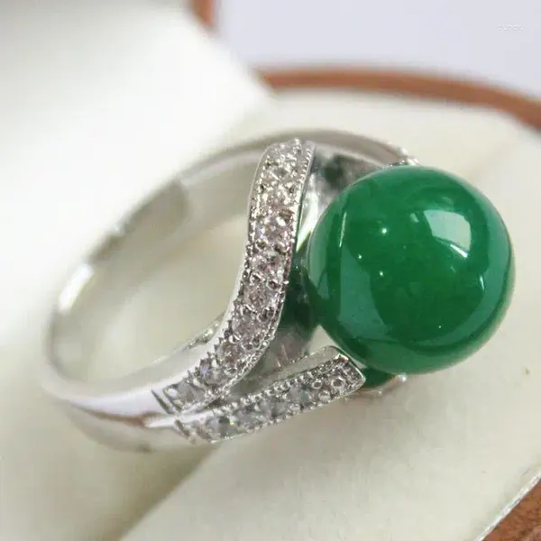 Cluster-Ringe, schöner Design-Schmuck für Damen, versilbert mit Kristall verziert, 12 mm grüner Jade-Ring (#7.8.9)