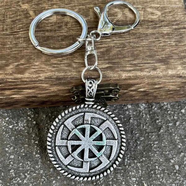 Anahtarlıklar nostalji slav kolovrat sembolleri araba bıçağı torbası tutucu aksesuarları için vintage metal anahtar zinciri