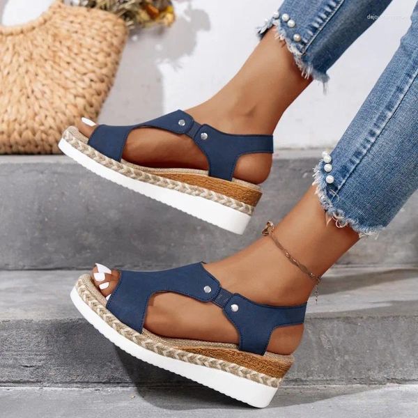 Scarpe eleganti con cuneo da donna Sole spessa Sole grandi europei e americani 2024 Summer Rand Roman Sandals