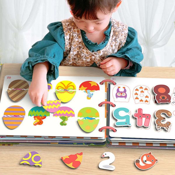 Nuovi giocattoli educativi Montessori occupati per bambini Bambini Fai da te Incolla Libro silenzioso Giochi di abbinamento per bambini Libri per bambini di apprendimento precoce
