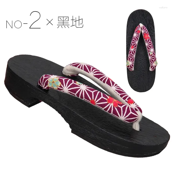 Pantofole Sandali giapponesi da donna piatte in legno massello comode infradito traspiranti da indossare ogni giorno all'esterno
