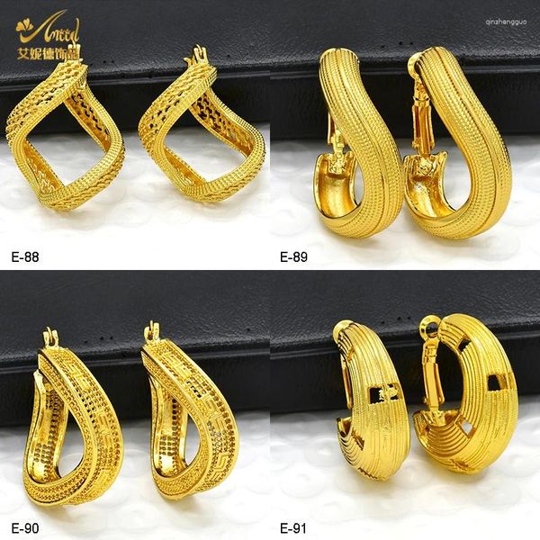 Orecchini a cerchio Africano Dubai Moda Rame dorato Rotondo grosso per le donne Accessorio per regali nuziali placcato oro 24 carati da donna