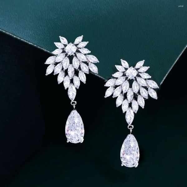 Orecchini pendenti Elegante goccia d'acqua Cubic Zirconia Lungo grande orecchino da sposa in cristallo per gioielli da sposa LYE0651