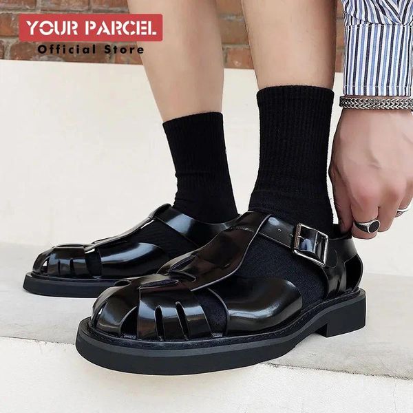 Sandalen Original Design Stil Baotou Roman Herren Hollow Out Fischerschuhe Personalisierte Nische IG Strandschuh Trend