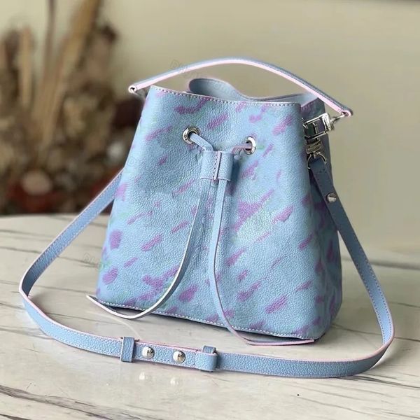 Mulheres de couro crossbody bolsas de ombro mulheres mensageiro sacos balde alça destacável alça de ombro cruz corpo corda pintado grão iridescente fechamento com cordão