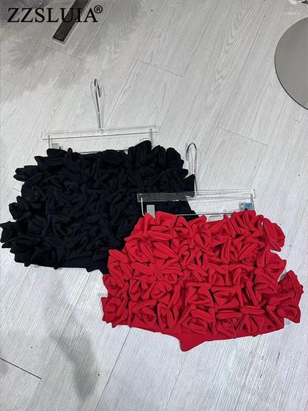 Damenshorts ZZSLUIA 3D-Blumenapplikationen Designer-Culottes für Frauen Rote Farbe Mode Weibliche Kleidung