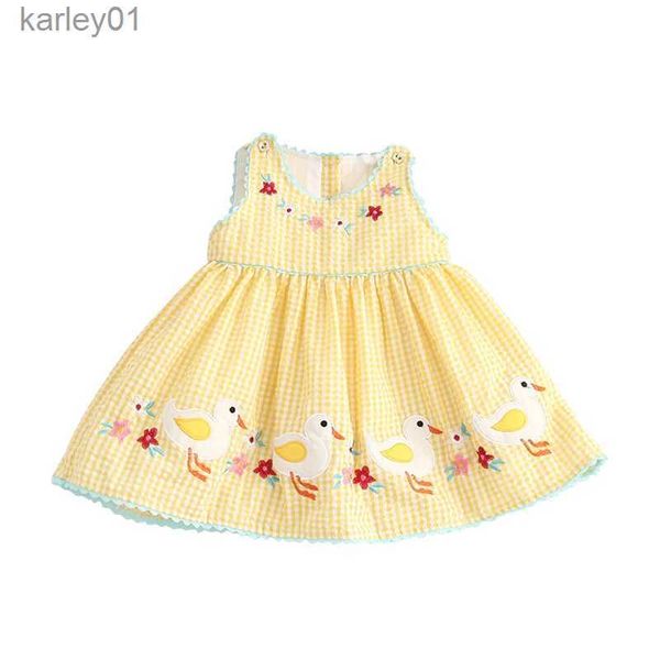 Vestidos da menina verão sem mangas na altura do joelho roupas para crianças bebês meninas bordados flores dos desenhos animados patos xadrez princesa crianças vestido de festa yq240327