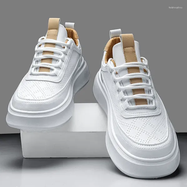 Повседневная обувь, лето 2024, маленькие белые корейские дышащие спортивные кроссовки на толстой подошве для мужчин