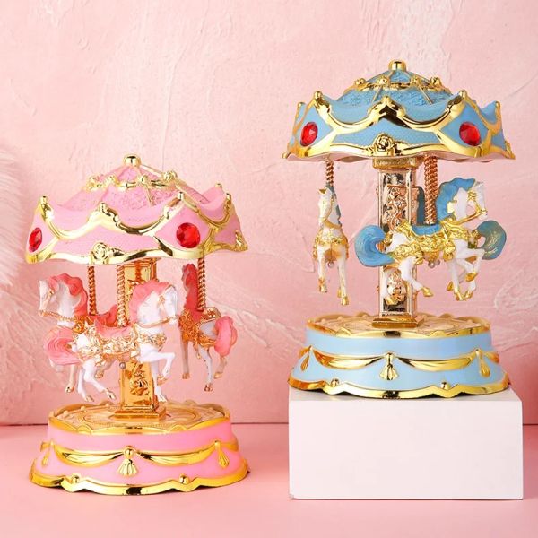 Scatole in stile europeo splendido Phnom Penh Carousel Colorful Tlashful Music Box Box per regalo di compleanno per la fidanzata Regalo