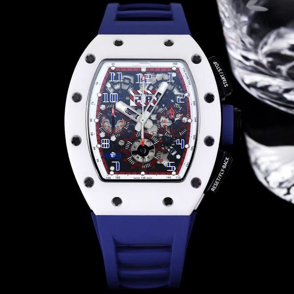 KVFRM011 Watch in fibra di carbonio Design ergonomico Surface spazzolato 7750 Movimento meccanico