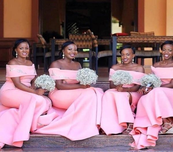 Lange schulterfreie Meerjungfrau-Brautjungfernkleider im afrikanischen Stil, rosa Trauzeugin-Kleider, Hochzeitsgastkleid, formelles Partykleid 7654323
