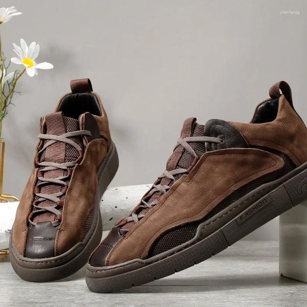 Scarpe casual Primavera Autunno Stile britannico Per il tempo libero Retro Tacchi piatti Cucito Cross-legato Mocassini da uomo in vera pelle Sneakers maschili 2212