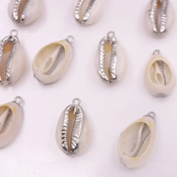 Takılar 10 PCS Bej Beyaz Annesi İnci 17-20mm Kabuk Mücevher Yapımı Diy Aksesuarları Zanaat Cazibesi