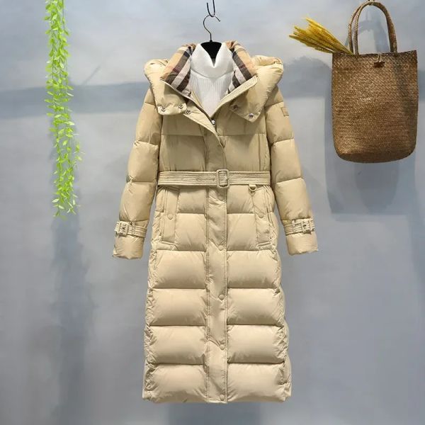 2024 Winter New Women Fashion White Duck Down de alta qualidade Slim Fit Hooded feminino extra longo