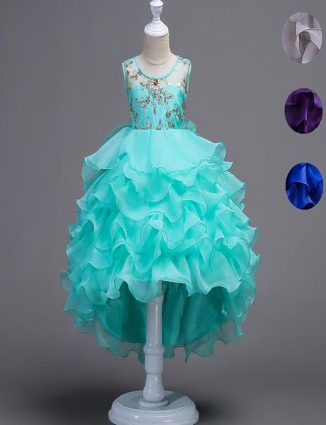 Kurzes vorderes langes hinteres High-Low-Spitze-Blumenmädchenkleid mit Rüschen Junior-Kind-Tailing-Party-Festzug-Kleider Kinderkleidung8813862