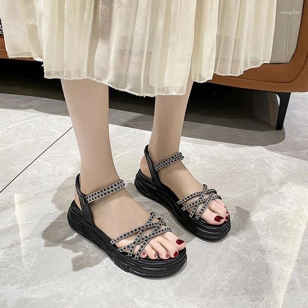 Elbise ayakkabıları klasik moda yaz sandalet seksi bayanlar kama topuk kadın elmas uçlu düz dip elastik bant için