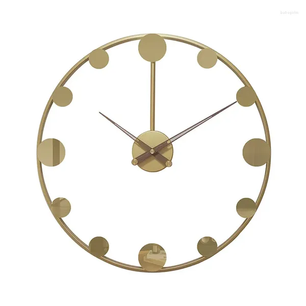 Orologi da parete Grandi decorazioni per la casa minimaliste Design retrò di lusso Decorazione Soggiorno Orologio semplice e moderno in metallo Horloge