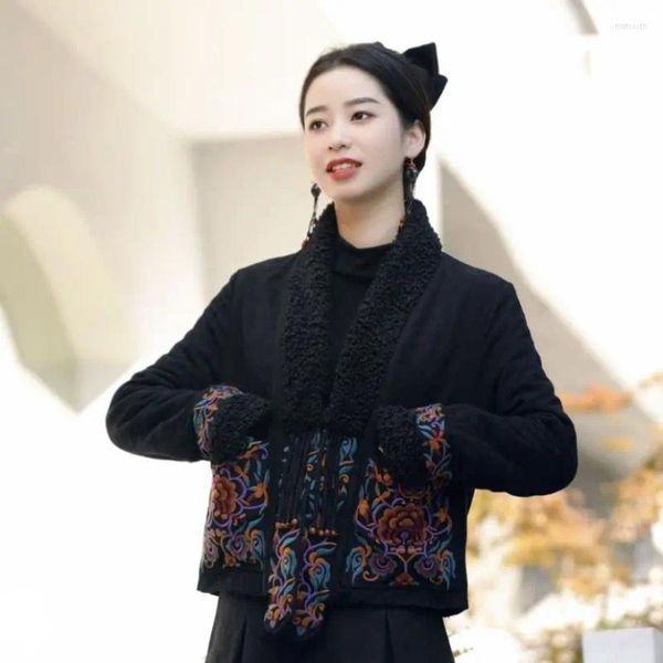 Roupas étnicas 2024 Chinês Bordado Outono Inverno Estilo Pesado Indústria Algodão Roupas Quentes Casaco para Mulheres