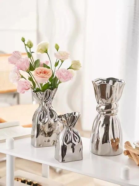 Vasen Premium Feeling Einfache versilberte Keramikvase Wohnzimmertisch Kreativer Blumenarrangementhalter