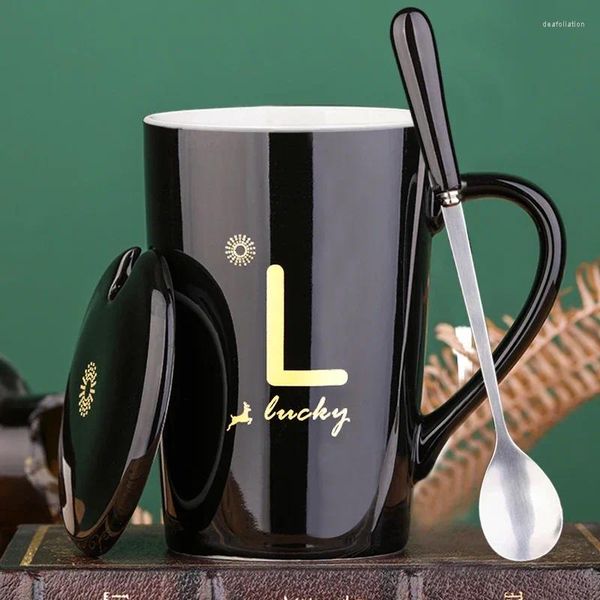 Кружки 380 мл творческая буква молоко керамическая чашка с крышкой ложки пары кружки офис кофейная вода для дома