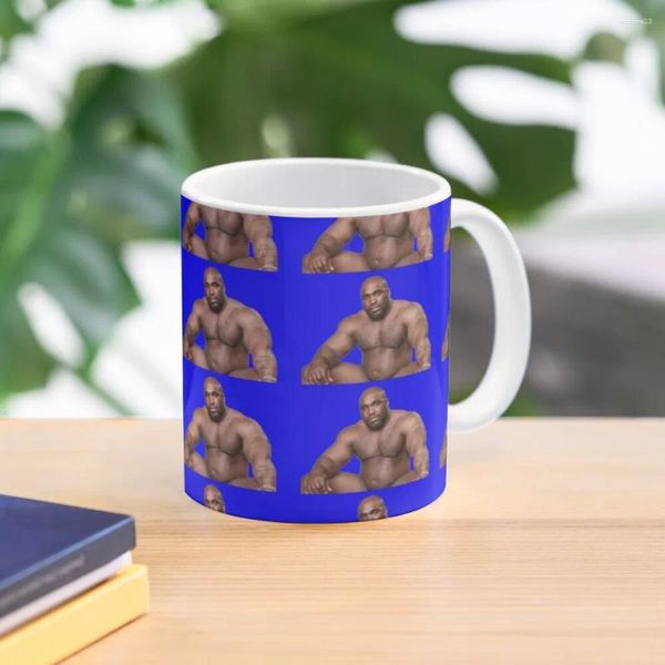 Кружки Барри Вуд сидит на кровати темно-синий фон кофейная кружка чашки для чая приколы красивые чаи керамика креатив