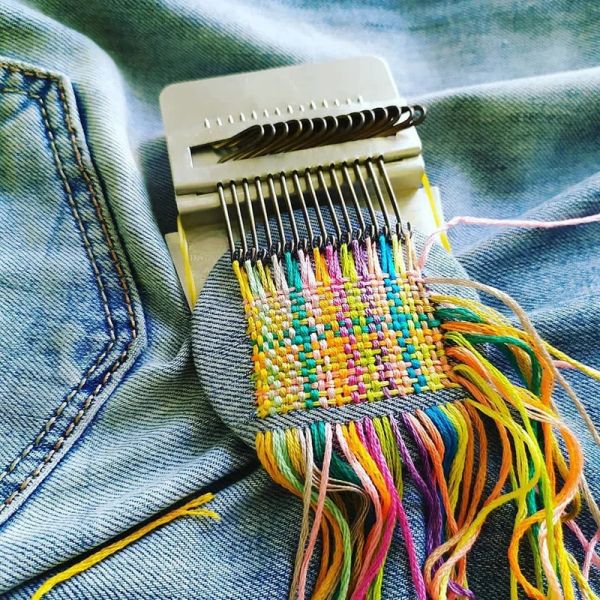 Macchine Piccolo telaio in legno Mini macchina da cucire per abbigliamento fai da te Tipo Speedweve Strumento per tessuti tessili Jeans Abbigliamento Rende strumenti per rammendare cuciture
