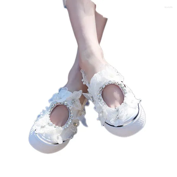 Повседневная обувь Handhamde Цветочные стразы Роскошные кроссовки Дизайнерские Kawaii Белая платформа Холст для женщин Свадебные туфли на плоской подошве Tenis Feminino