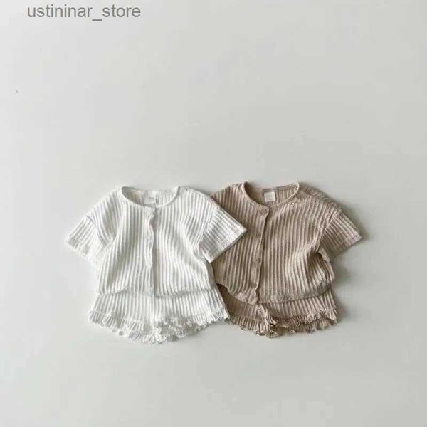 T-Shirts Bebek Yaz Pamuklu Şeritli Giysiler Set Çocuklar Kısa Kollu Haldigan + Şort 2 PCS Suit Çocuklar Toddler Casual Giyim Kıyafetleri24328