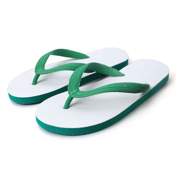 Gummi-Flip-Flops für Herren, neue Mode, Strand-Männer, Persönlichkeit, Pinch-Fuß, flache, rutschfeste Gummi-Hausschuhe