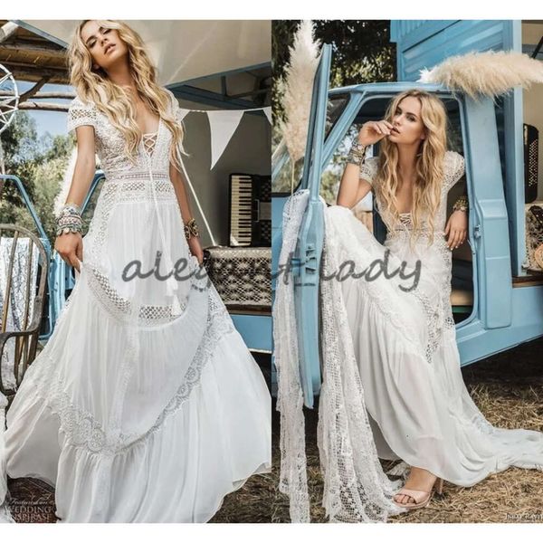 Crochê casamento vintage praia rendas vestidos boêmios il raviv manga curta com decote em v fluindo flare verão férias vestido de noiva