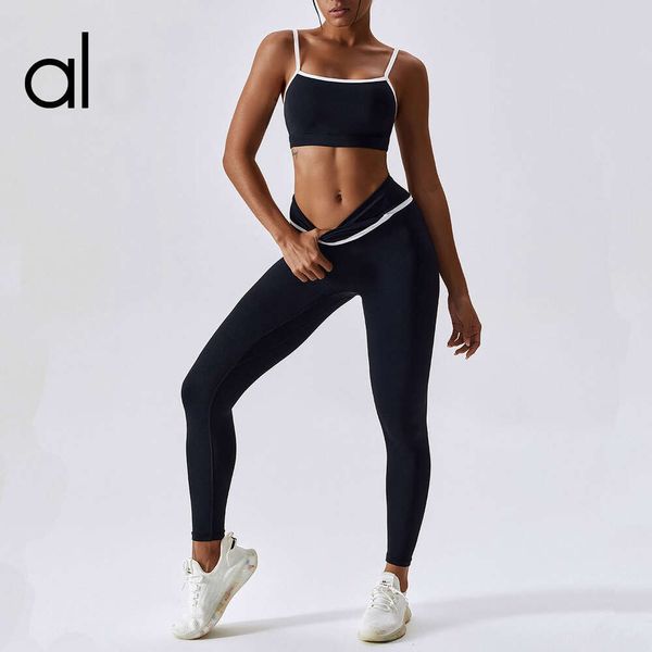 AL YOGA Gym Fitness Conjunto de duas peças para mulheres Splicing Color Contraste Nude Ajuste Apertado Correndo Esportes Absorção de Choque Secagem Rápida Fitness Yoga Terno