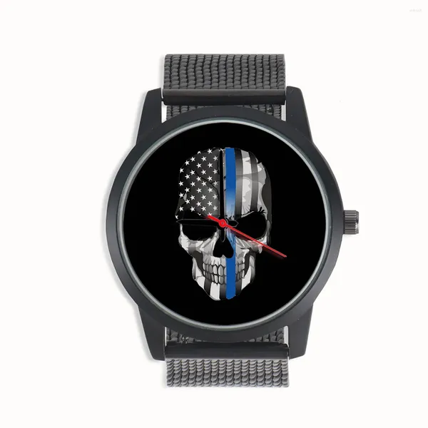 Armbanduhren Factory Store Star-Spangled Banner Skull Design Cooler Stil Souvenir Geschenke für Freunde Ehemann Herren-Quarz-Armbanduhr