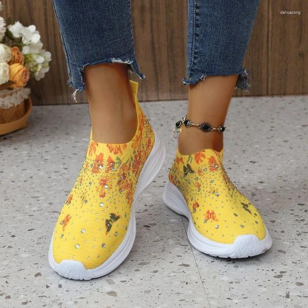 Casual Schuhe Mikrofaser Niedrigen Absatz Bequeme Turnschuhe Slip-on Mischfarben Damen 2024 Hohe Qualität Frühling Bling frauen Vulkanisieren