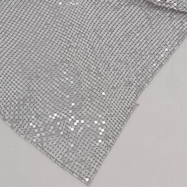 Tessuto 3mm Bling Argento Colore Tessuto di maglia metallica Cotta di maglia Creazione di gioielli Tessuto metallico Cucito fai da te Borsa per scarpe 45 * 150 cm