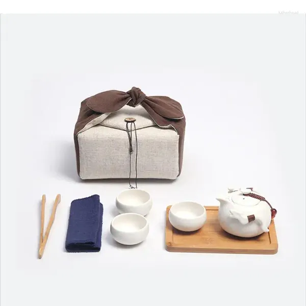 Set da tè Set da tè Una pentola Tre tazze Forniture di ceramica Tazza da tè Teiera Vassoio di legno Utensili da viaggio portatili da esterno