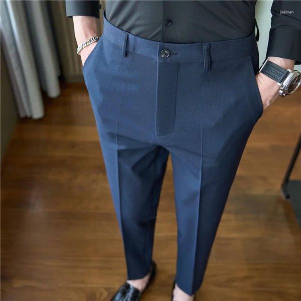 Abiti da uomo completamente avvolti e ben realizzati Pantaloni da completo casual Slim Fit Versione coreana Tinta unita Business leggero