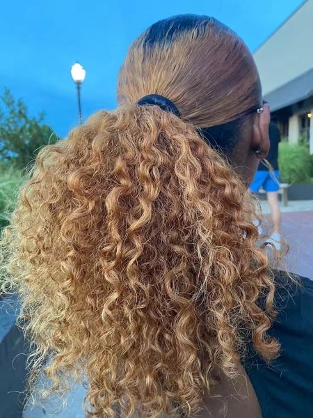 Yeni Brezilyalı İnsan Virgin Remy Saç Uzantıları Kinky Bukleler Saç Çekme Ponytail Orta Kahverengi Koyu Sarışın Renk