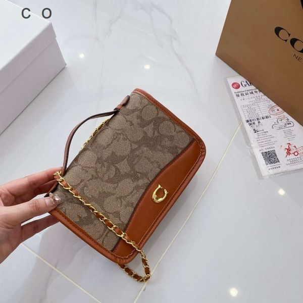 Girls Shoulder Bag Store %80 Großhandel Einzelhandel Neue echtes Leder Damentasche Bandit Schulter Flip Bandi Classic Old Flower Jacquard Stoff Kleines Quadrat