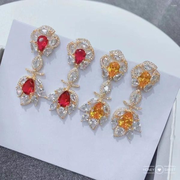 Orecchini pendenti EYEY Lusso Alla moda Vintage Rosso CZ Cubic Zirconia Goccia lunga Pietra colorata Gioielli di moda per Womem Banchetto di nozze