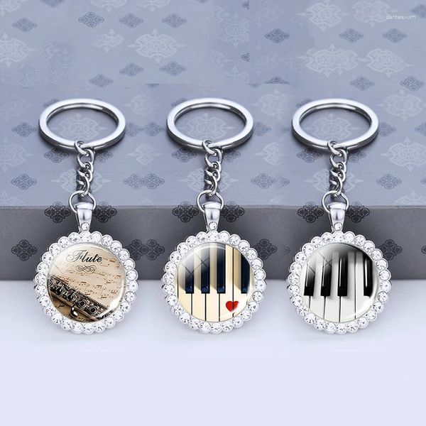 Schlüsselanhänger Musikinstrument Schlüsselbund Strass Anhänger Keyring Glas Cabochon Klavier Flöte Französische Horn Schlüsselkette Schmuckmusiker Geschenk