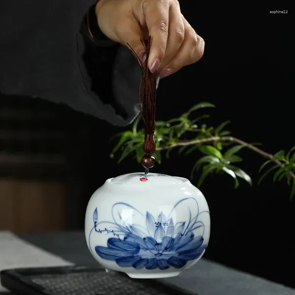 Conjuntos de chá Jingdezhen Pintados à Mão Azul e Branco Porcelana Conjunto de Chá Chinês Osso China Cerâmica Capa Teacup Caixa de Presente