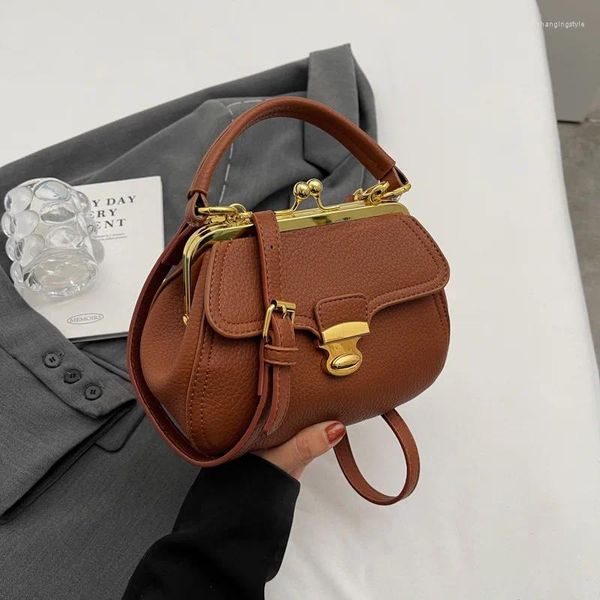 Mochila retro bloqueio fivela bolsa para mulheres elegante e versátil saco de clipe um ombro crossbody