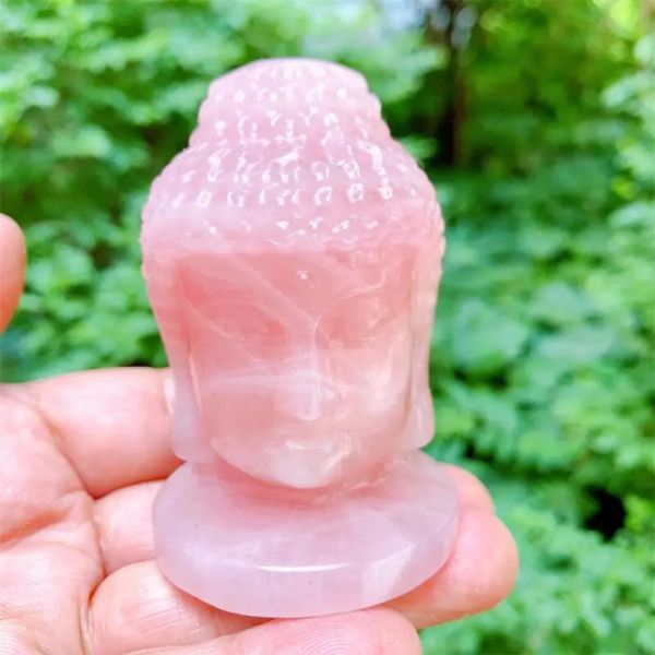 Sculture Quarzo rosa naturale Testa di Buddha Intaglio Buddismo Mini Statua Feng Shui Pietra preziosa Artigianato Decorazione della casa Regalo 1 pz