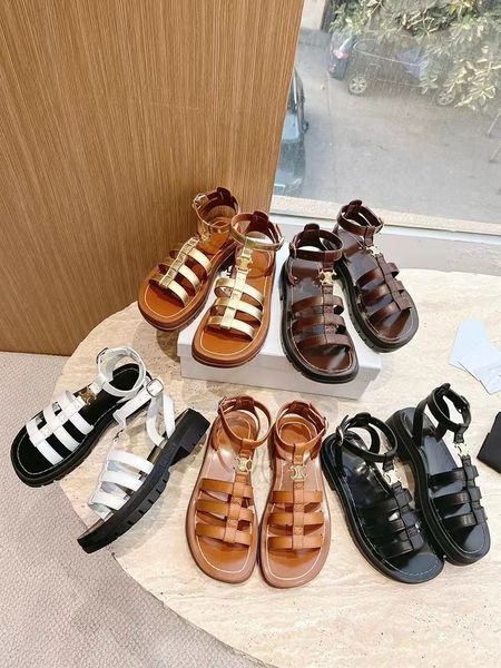 Triumphbogen-Sandalen mit dicker Sohle, Designer-Damenschuhe, neue römische gestrickte echtes Leder, hohle Retro-lässige britische Strandschuhe