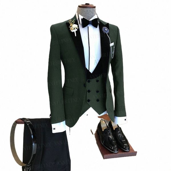 Formale Busin Green Suit Uomo 3 pezzi Giacca maschile Custom Fi Sposo Abito da sposa Tuxedo Elegante Party Blazer Gilet Pantaloni Set O6MH #