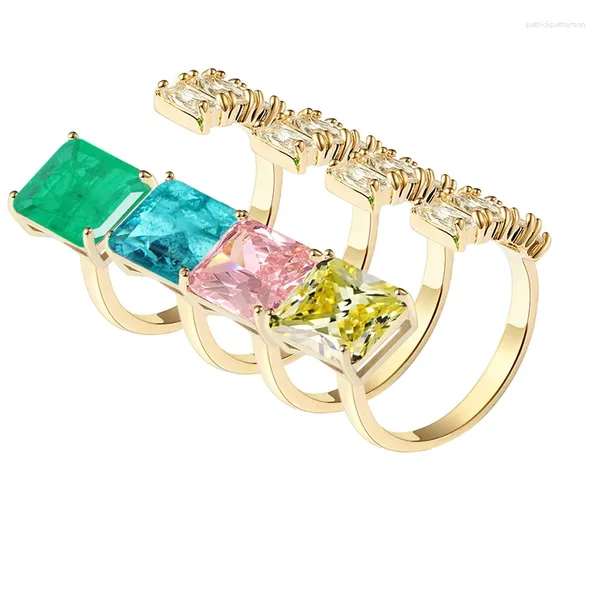Cluster-Ringe, Smaragd, quadratische Öffnung, Damen-Ehering, rosa Diamant, heller Luxus-Saphir, exquisiter vergoldeter Charm-Schmuck