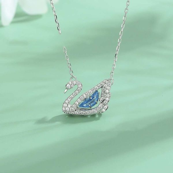 Swarovski Ожерелье подвеска Swarovskis Jewelry Collecle Jumping Heart Swan Element Crystal Crystal Smart Clabil