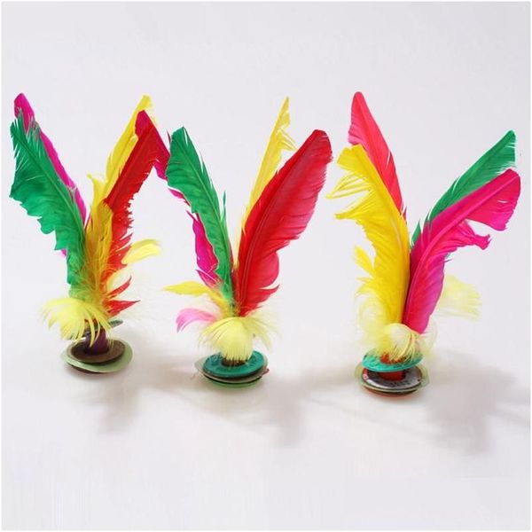 Volani da badminton 3 pezzi / pacco Gioco di sport del piede Originale cinese Jianzi Calcio Featherball Calci 20 cm / 7,9 pollici Consegna di goccia all'aperto Dhvcy