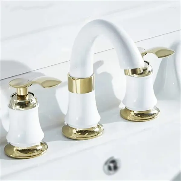 Rubinetti per lavandino del bagno Set di 3 pezzi di lusso per vasca da bagno Rubinetto placcato bianco Miscelatore per lavabo diviso europeo Giada